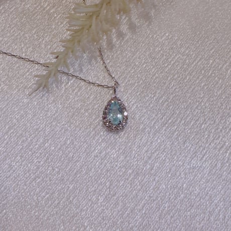 JGJE20003 PT900 パライバトルマリン0.15ct/D0.06ctネックレス