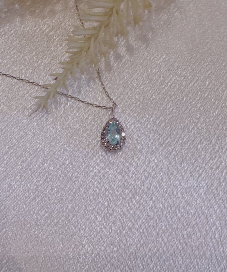 JGJE20003 PT900 パライバトルマリン0.15ct/D0.06ctネックレス