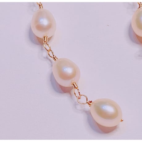 1819 オレンジピンク淡水パールフックピアス
