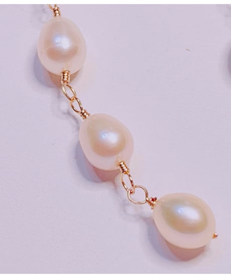 1819 オレンジピンク淡水パールフックピアス