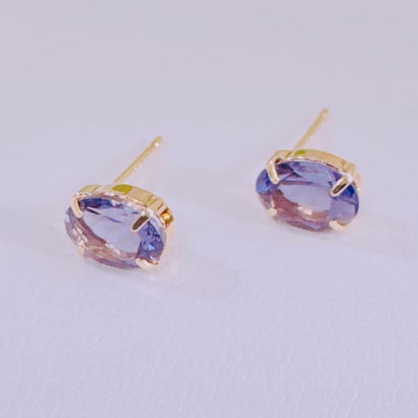 8871 K18YG 5x7 1.20ct アイオライトピアス