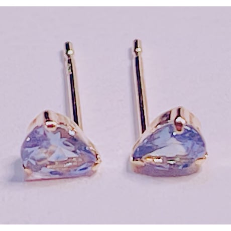 星ぞら様 1635 K18YG 3X4 0.2ctゾイサイトピアス