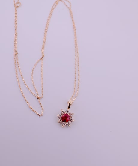 5324 K18YGルビー0.09ct/ダイヤ0.09ctネックレス0.74g 40センチ