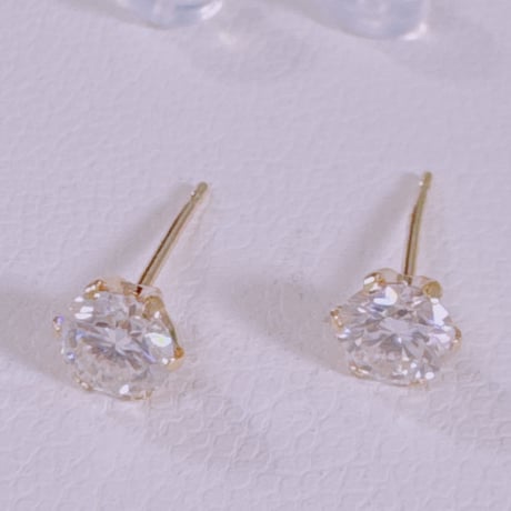 8848 K18YG 4.5mm 0.60ct モアサナイトダイヤモンドピアス