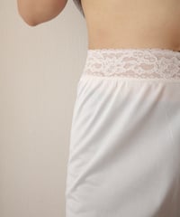 1970-80s bullocks slip capri pants