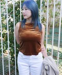used velour boatneck sleeveless top