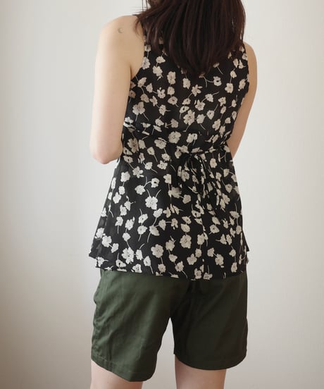 1990s BACK STAGE ditsy floral sleeveless top made in usa