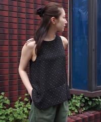 2000s Banana Republic dot sleeveless top