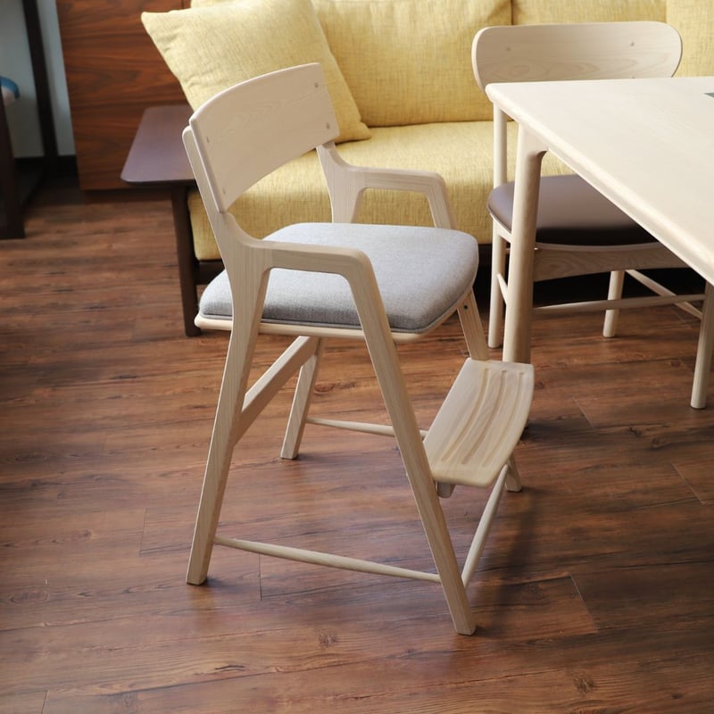 受注生産品】Hyggeキッズハイチェア | 【樹工房】北海道東川町 天然木