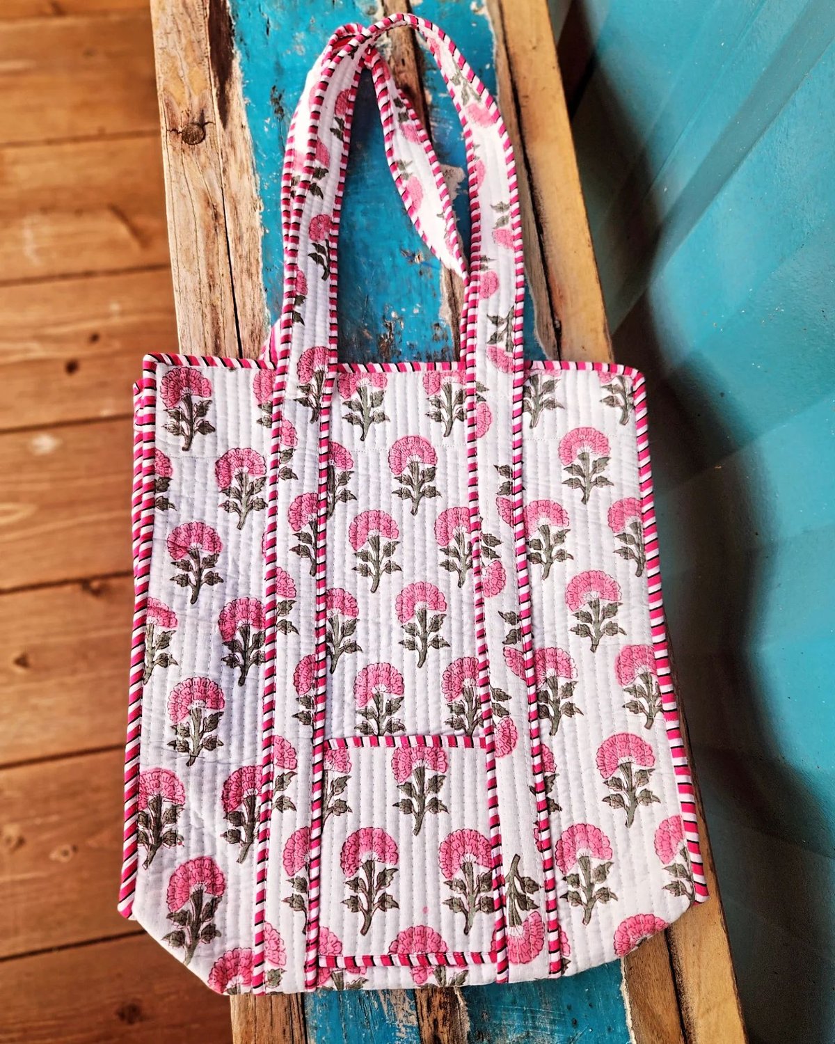 薄く汚れあり)Msize ブロックプリントキルト 綿入りキルト