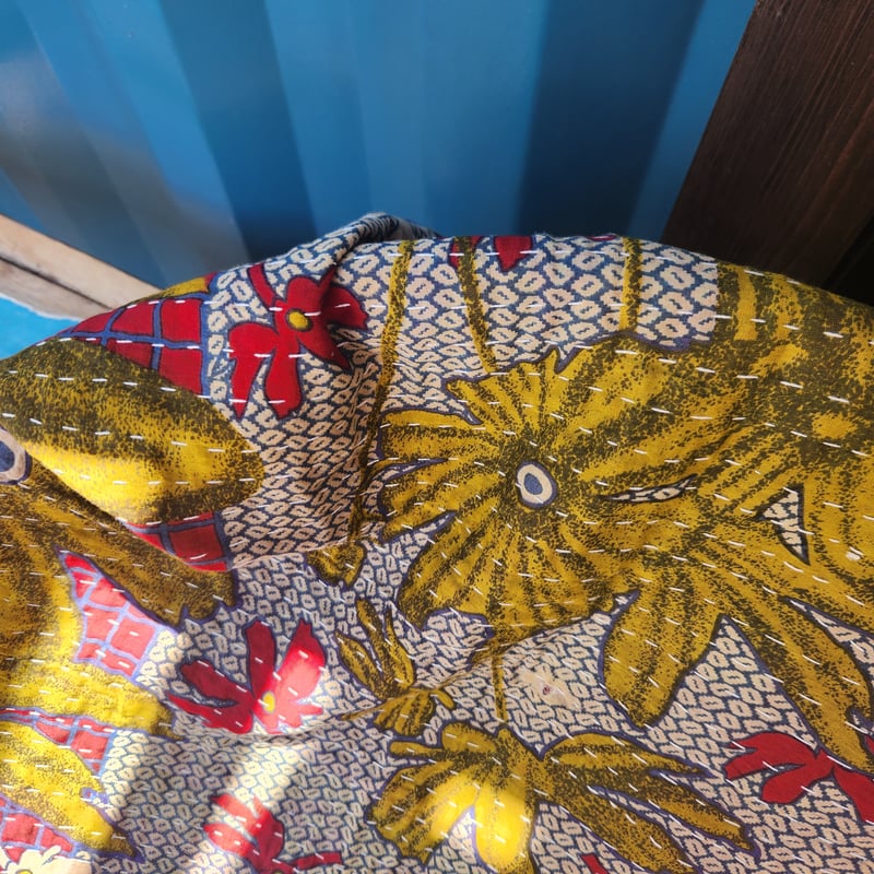 アンティークサリーパッチワークキルト（リバーシブル