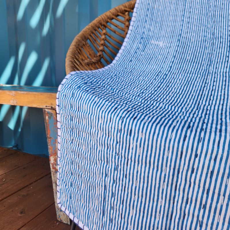 ブロックプリントキルト（うさぎさん／裏生地ストライプ