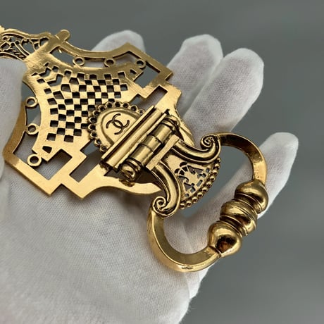 CHANEL (シャネル) ヴィンテージ ドアノックモチーフ ココマーク 大振り ブローチ