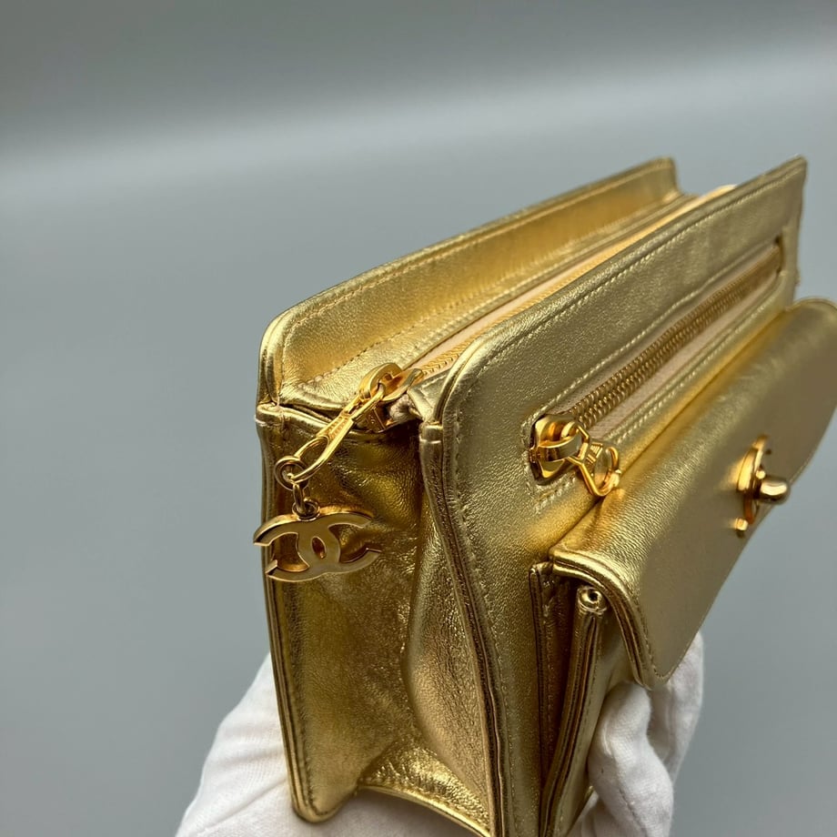 690dd48727d5b22560cf9f43