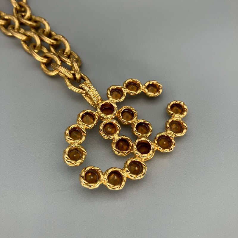 【希少ヴィンテージ】CHANEL ココマーク ラインストーンチャーム　刻印なし 希少ヴィンテージ】CHANEL ココマーク ラインストーンチャーム