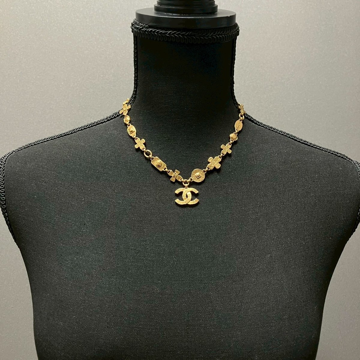 レア♡シャネル　CHANEL ペンダントトップ　ネックレスチャーム　ヴィンテージ CHANEL トップ ペンダント ココマーク ヴィンテージ風