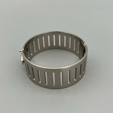 CHANEL (シャネル) ヴィンテージ ロゴ ブレスレット バングル