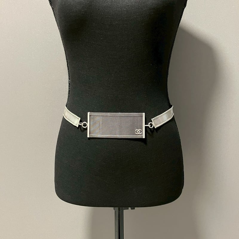 9EM107 CHANEL シャネル クリア チェーンベルト ヴィンテージ 9EM107 CHANEL シャネル クリア チェーンベルト ヴィンテージ 90240372