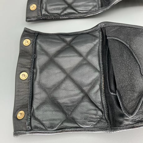CHANEL (シャネル) ヴィンテージ レザー ボタン 手袋 グローブ