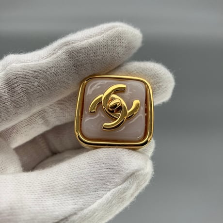 CHANEL (シャネル) ヴィンテージ ターンロック ひし形 パール イヤリング