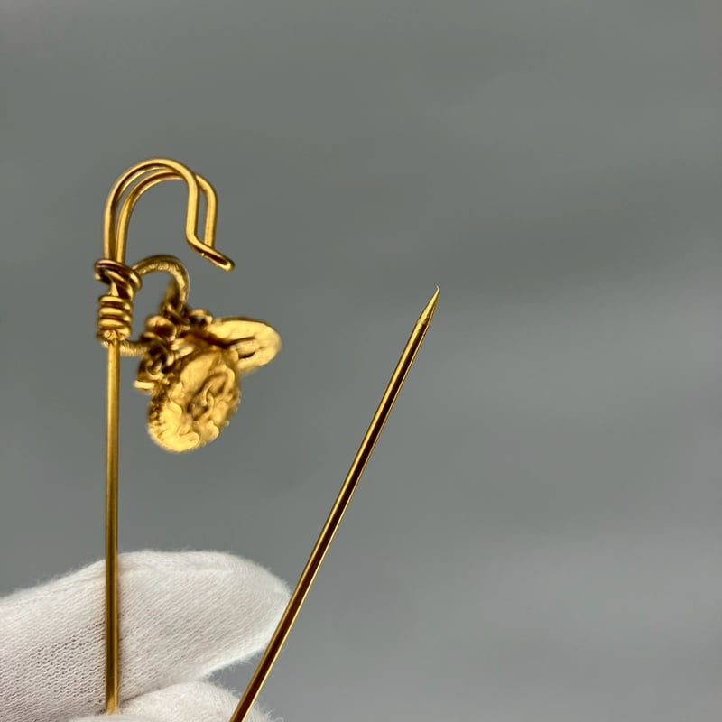 CHANEL (シャネル) ヴィンテージ ココマーク メダル ピン ブローチ