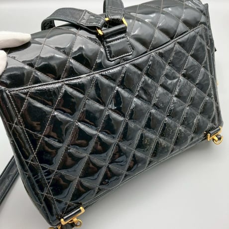 CHANEL (シャネル) ヴィンテージ ココマーク マトラッセ ターンロック パテントレザー エナメル リュックサック バックパック