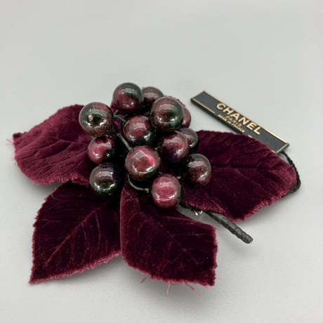 CHANEL (シャネル) ヴィンテージ スエード リーフモチーフ ブローチ コサージュ