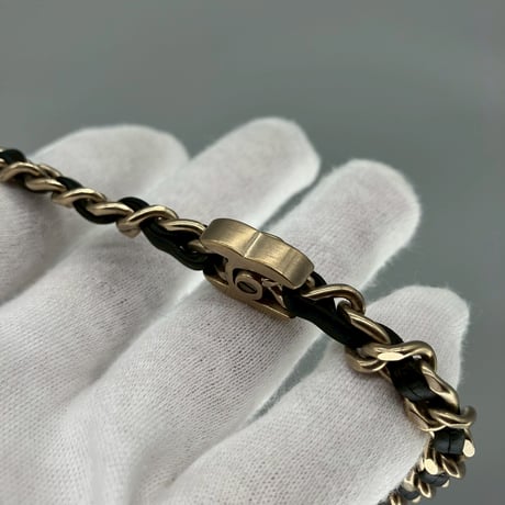 CHANEL (シャネル) ヴィンテージ ココマーク ターンロック レザー ネックレス チョーカー