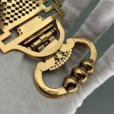 CHANEL (シャネル) ヴィンテージ ドアノックモチーフ ココマーク 大振り ブローチ