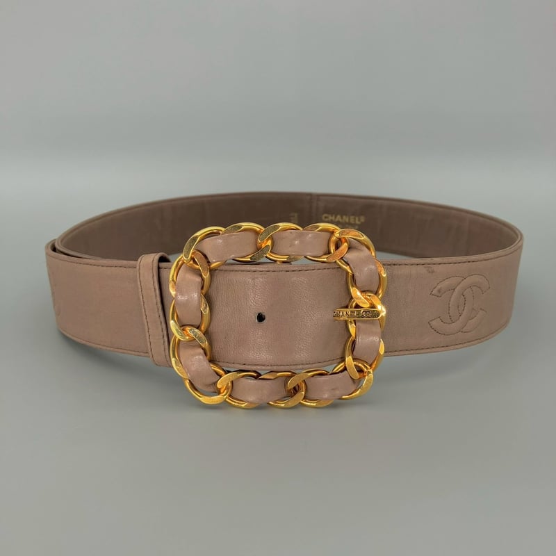 CHANEL シャネル ベルト ココマーク ロゴ ゴールド レザー 茶色 CHANEL (シャネル) ヴィンテージ ラムスキン ココマーク ロゴ ベルト
