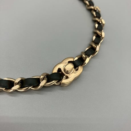 CHANEL (シャネル) ヴィンテージ ココマーク ターンロック レザー ネックレス チョーカー