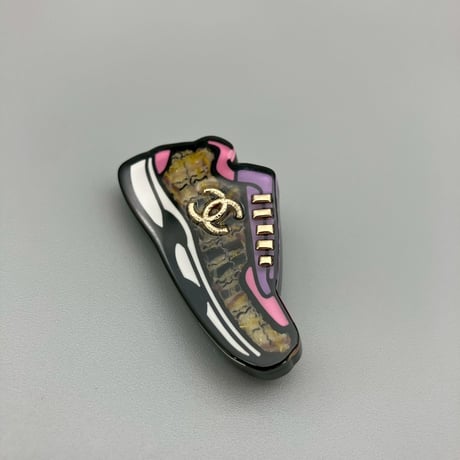 CHANEL (シャネル) ヴィンテージ スニーカー 靴 ココマーク ブローチ