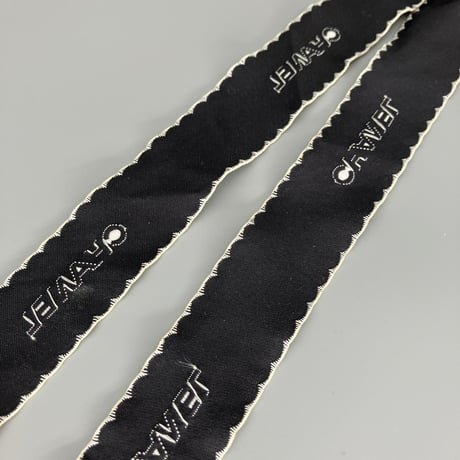 CHANEL (シャネル) ヴィンテージ リボン ロゴ ブローチ