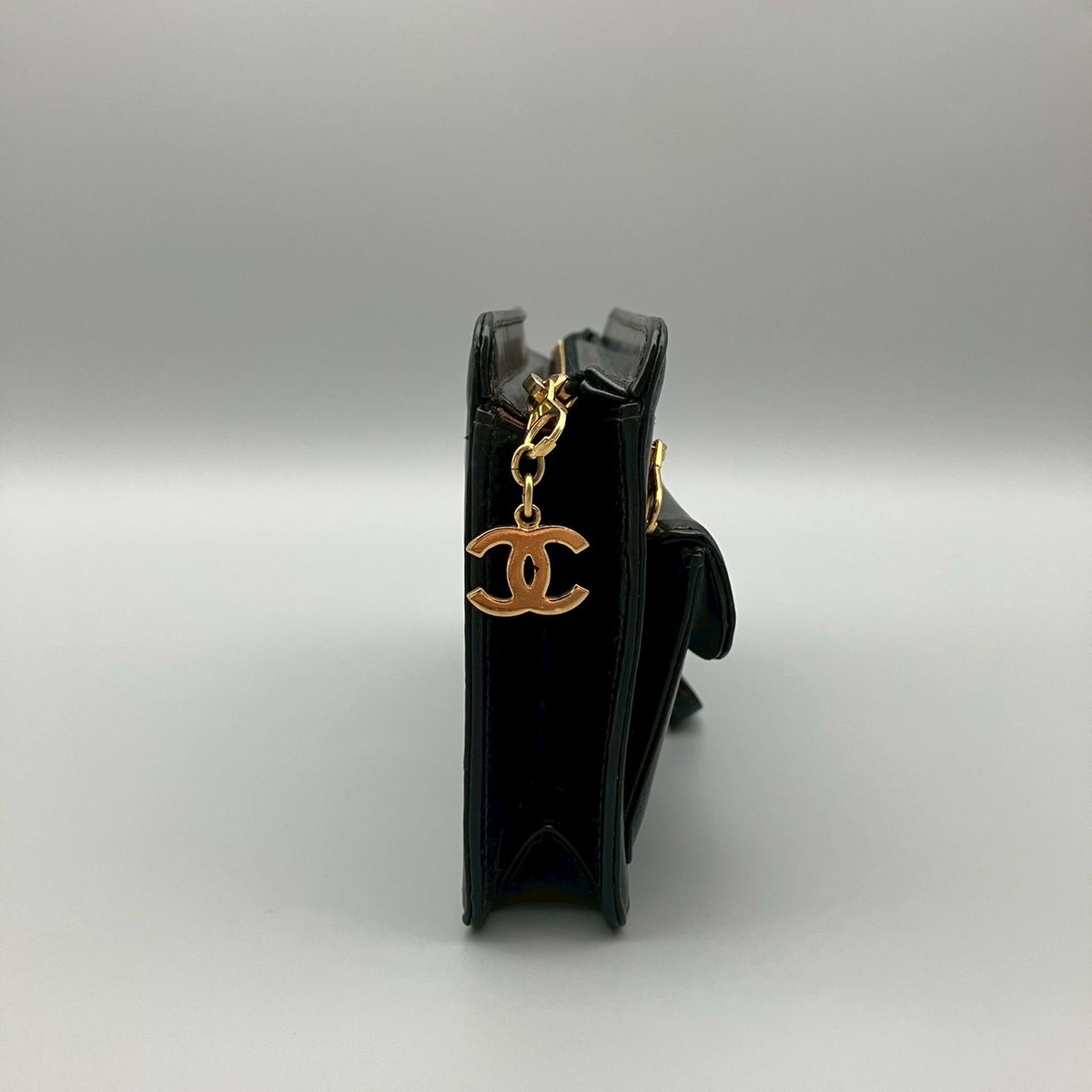 CHANEL (シャネル) ヴィンテージ ターンロック ココマーク レザー