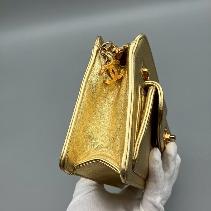 CHANEL (シャネル) ヴィンテージ ターンロック ココマーク レザー