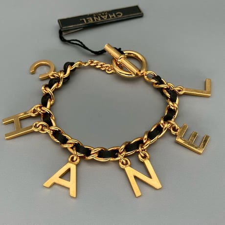 CHANEL (シャネル) ヴィンテージ ロゴ レザー ブレスレット