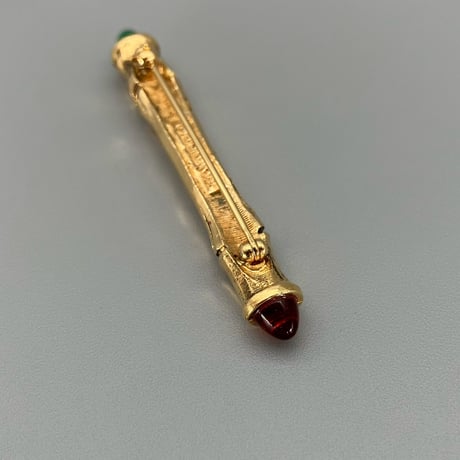 CHANEL (シャネル) ヴィンテージ えんぴつ グリポア カラーストーン ブローチ