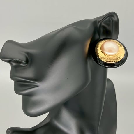CHANEL (シャネル) ヴィンテージ パール ラウンド イヤリング