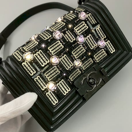 CHANEL (シャネル) 電球 LED ココマーク ショルダーバッグ