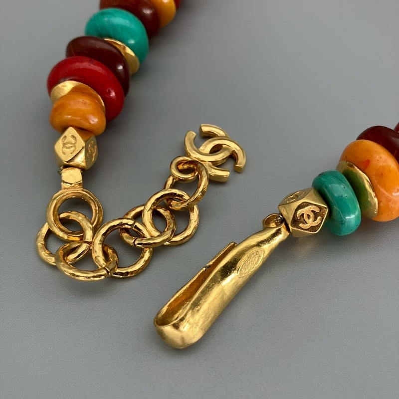 CHANEL ヴィンテージ  シャネルロゴ リボンデザイン バングル CHANEL】ヴィンテージ ロゴパーツ｜Yahoo!フリマ（旧PayPayフリマ）