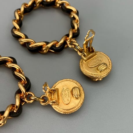 CHANEL (シャネル) ヴィンテージ クローバー 四葉 レザー スイング イヤリング