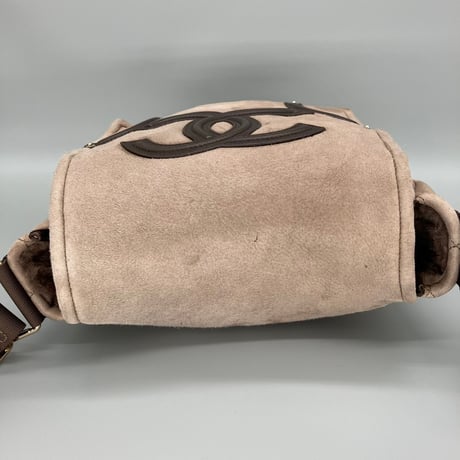 CHANEL (シャネル) ヴィンテージ デカココ ココマーク ムートン ショルダーバッグ