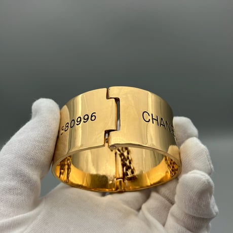 CHANEL (シャネル) ヴィンテージ 31 RUE CAMBON ロゴ バングル