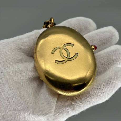 CHANEL (シャネル) ヴィンテージ ロケットペンダント ココマーク グリポア カラーストーン レザーチェーン ネックレス
