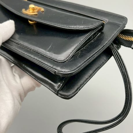 CHANEL (シャネル) ヴィンテージ ターンロック ココマーク レザー クラッチバッグ ハンドバッグ