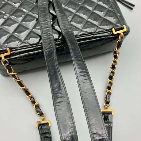 CHANEL (シャネル) ヴィンテージ ココマーク マトラッセ ターンロック パテントレザー エナメル リュックサック バックパック