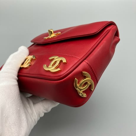 CHANEL (シャネル) ヴィンテージ ラムスキン トリプルココマーク ターンロック レッド ウエストバッグ