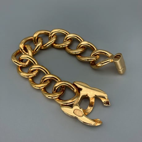 CHANEL (シャネル) ヴィンテージ ココマーク ターンロック ゴールド ブレスレット