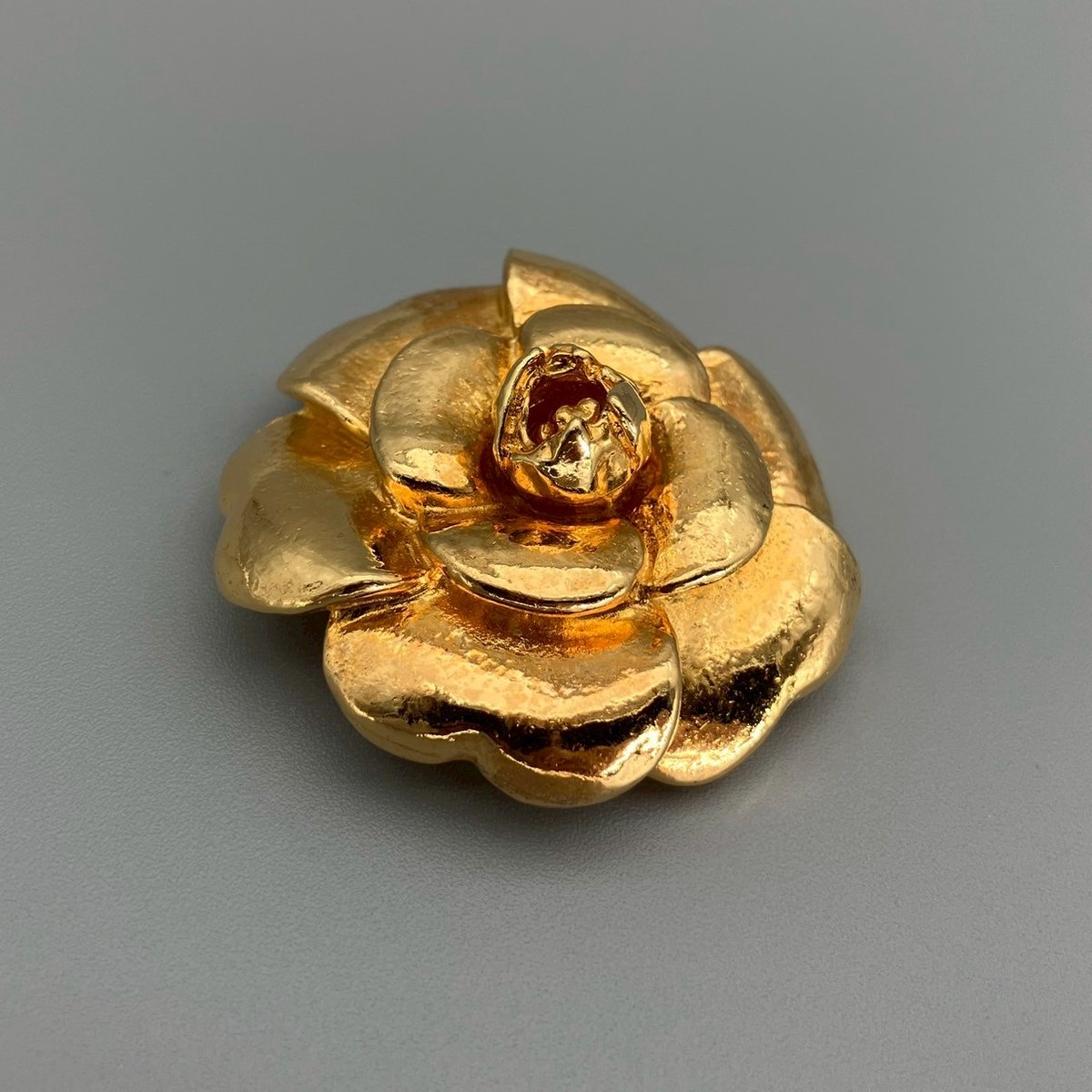 CHANEL (シャネル) ヴィンテージ カメリア ブローチ | Cattleya Vintage