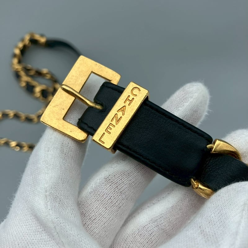CHANEL (シャネル) ヴィンテージ クローバー ロゴ レザー チェーン